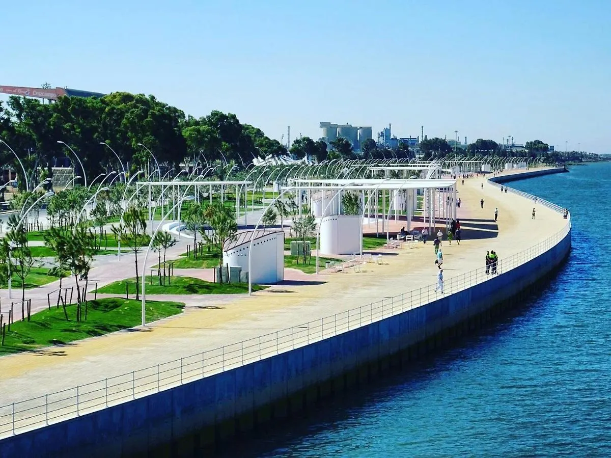 Piso Grande De 120 M2, A 15' De La Playa En Coche Lägenhet Huelva